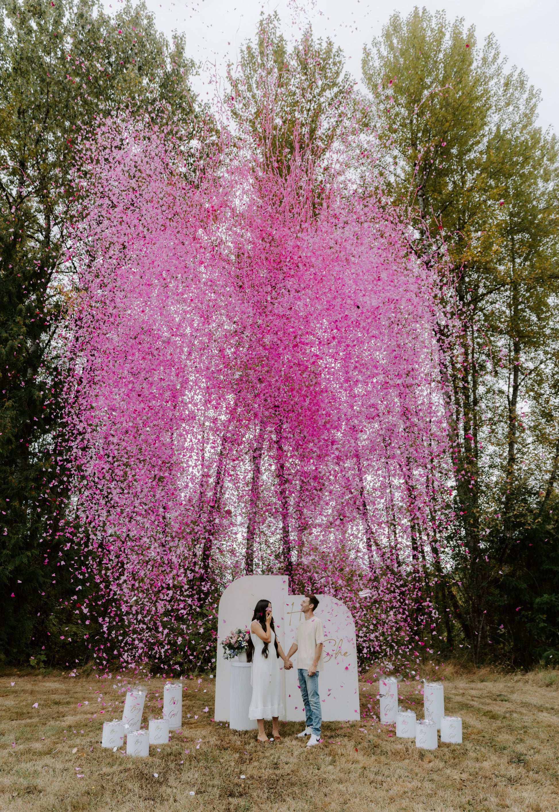 12” Auto Wireless Confetti Box