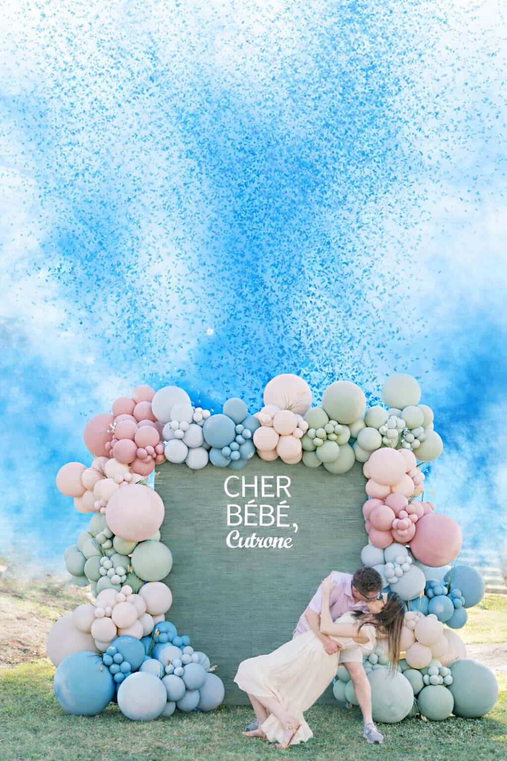 24in. Auto Wireless Confetti Box